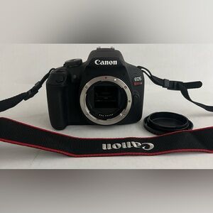 Cannon EOS Rebel T7 DSLR Camera